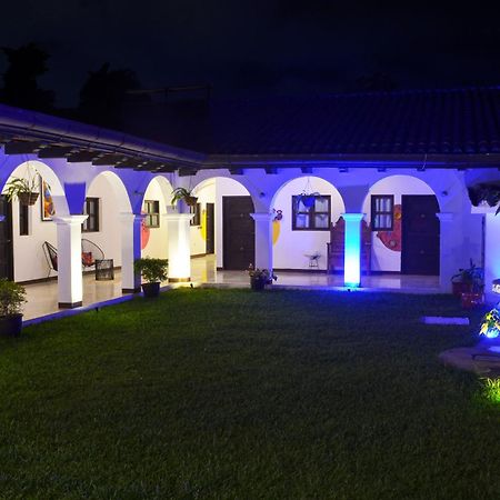 Luna Maya Boutique Hotel 危地马拉安地瓜 外观 照片
