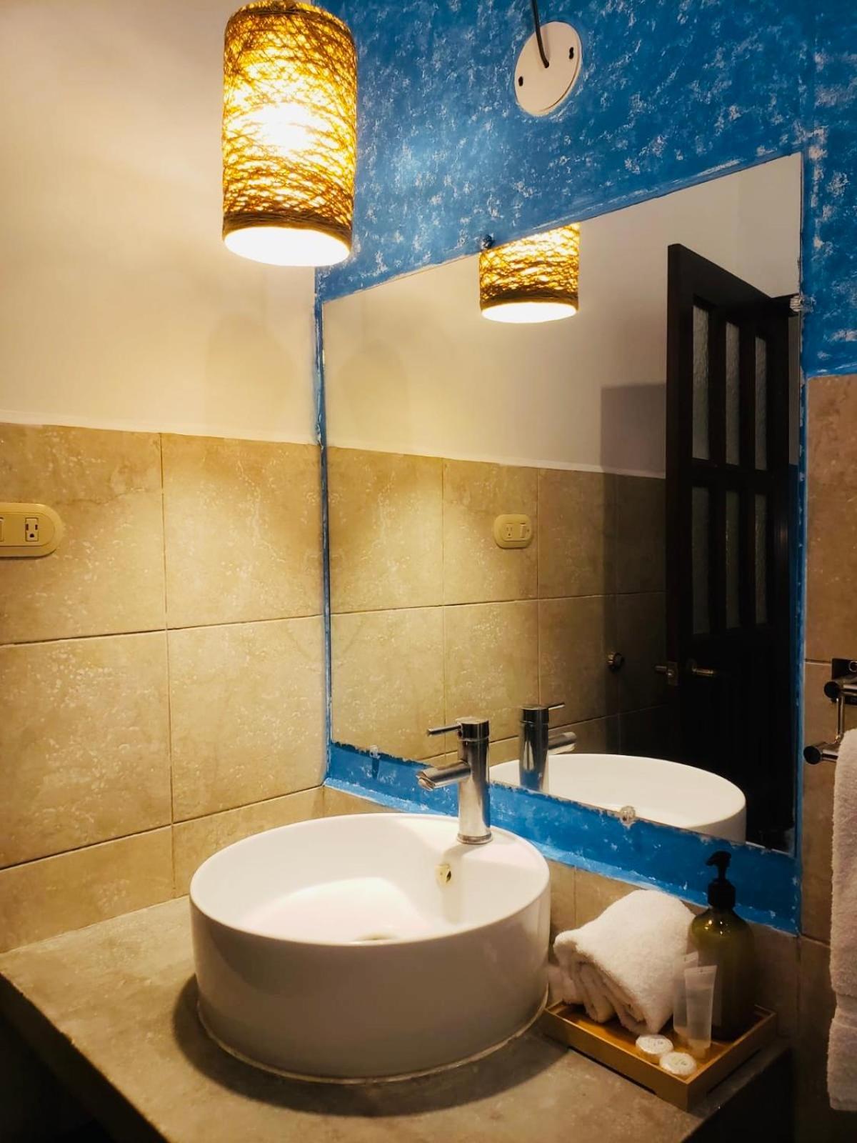 Luna Maya Boutique Hotel 危地马拉安地瓜 外观 照片