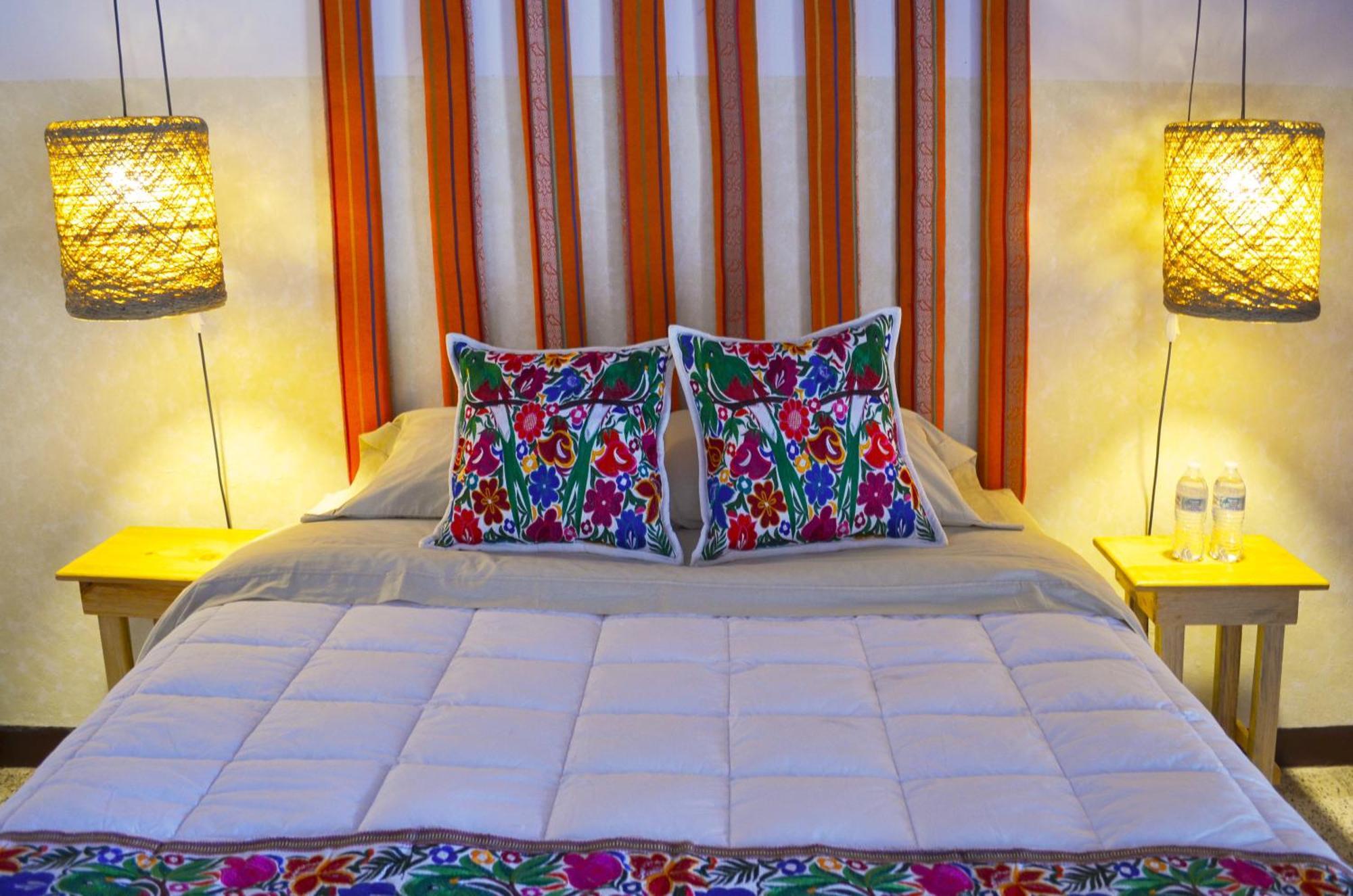 Luna Maya Boutique Hotel 危地马拉安地瓜 外观 照片