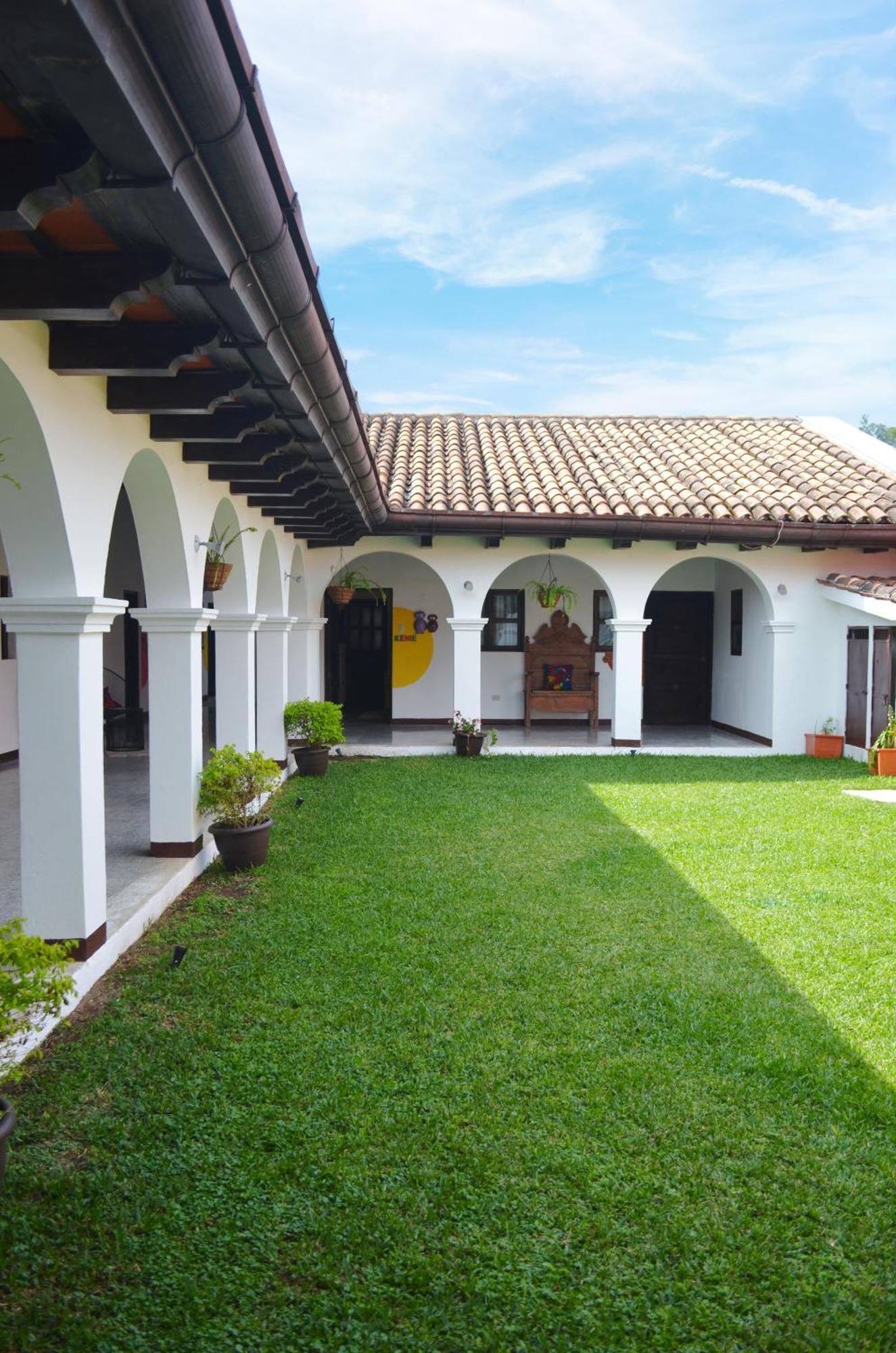 Luna Maya Boutique Hotel 危地马拉安地瓜 外观 照片